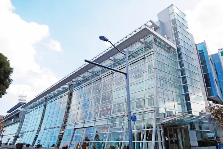 姫路市民プラザ会場外観